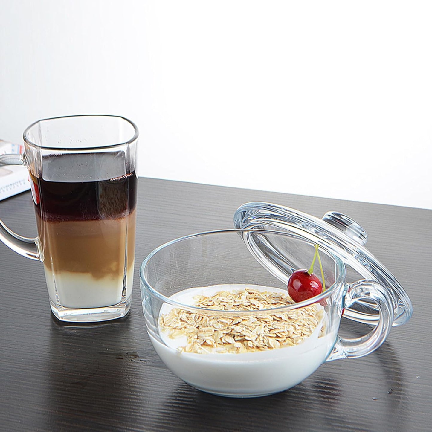 Operitacx Portable Breakfast Mug with Lid 470ml Glass Cereal Cup for Beverages and Milk, Design Suitable for Home and Outdoor Use